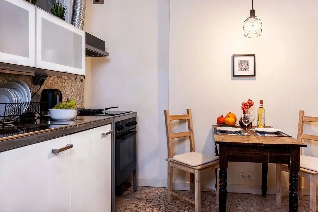 Apartment Mostowa 26-28, Old Town Warsaw
